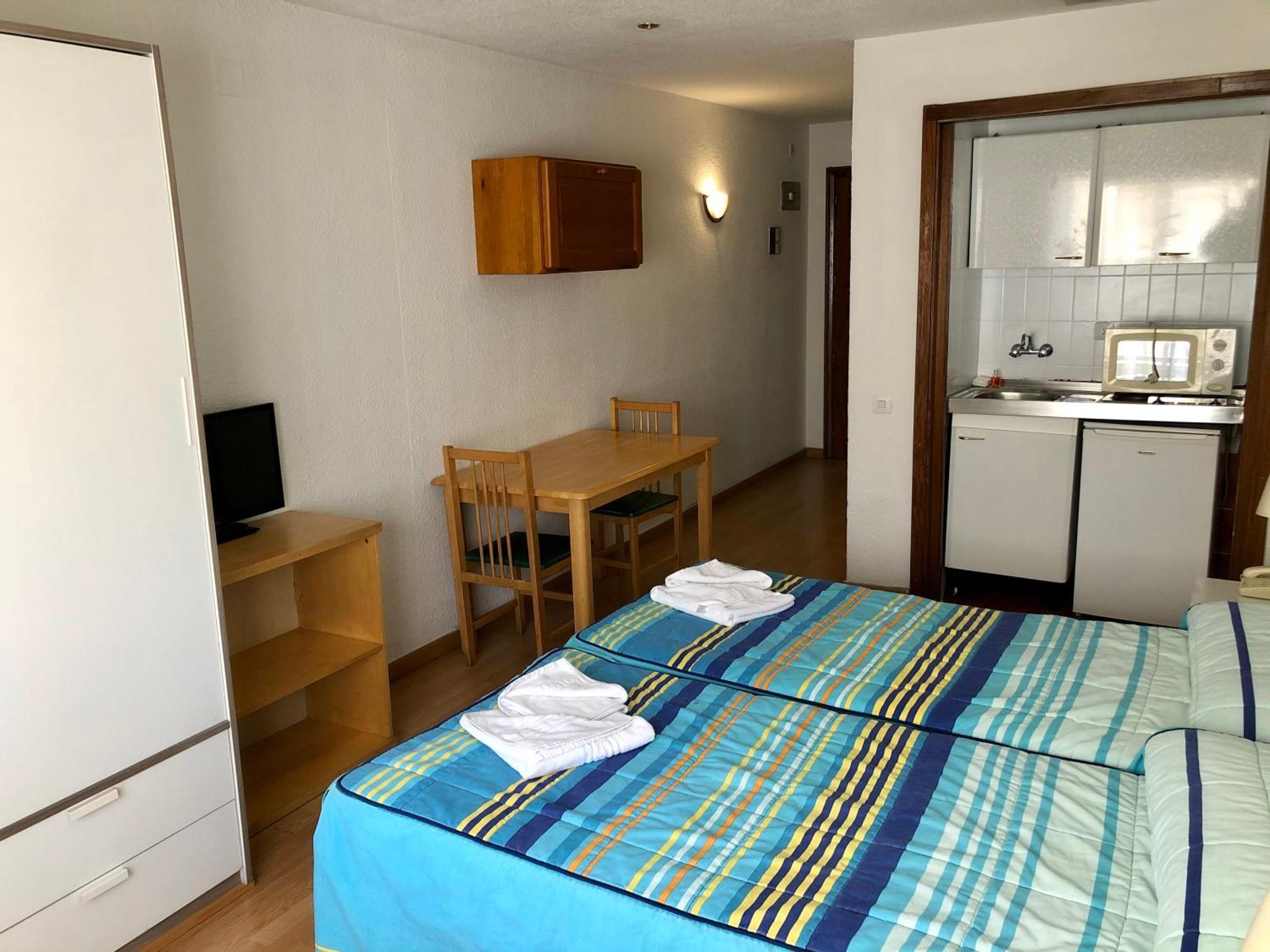Apartamentos Goya 75 Madrid Exterior foto