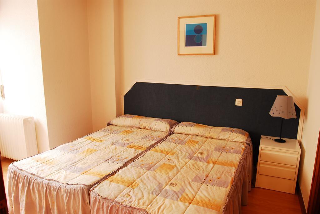 Apartamentos Goya 75 Madrid Exterior foto